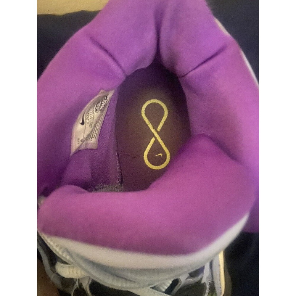 Size 8 - Nike Kyrie Infinity Aluminium Purple and Black - Picture 4 of 9